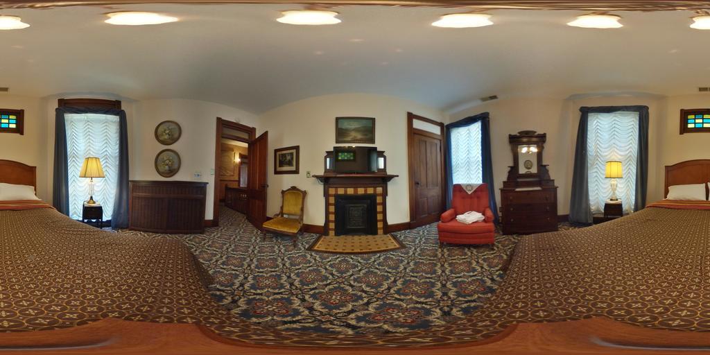 Herrold On Hill Bed And Breakfast Wabash Екстериор снимка