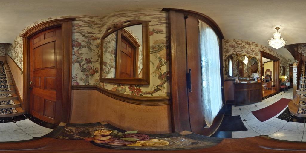 Herrold On Hill Bed And Breakfast Wabash Екстериор снимка