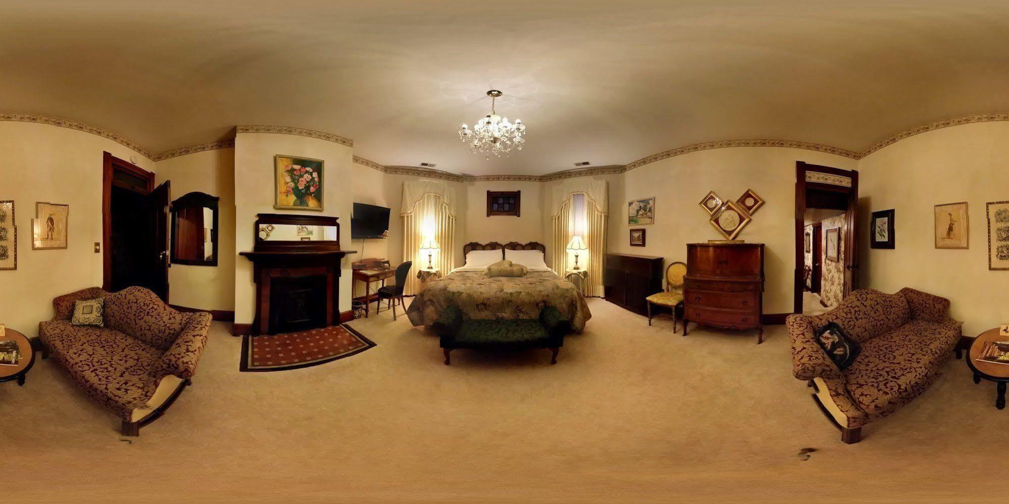 Herrold On Hill Bed And Breakfast Wabash Екстериор снимка
